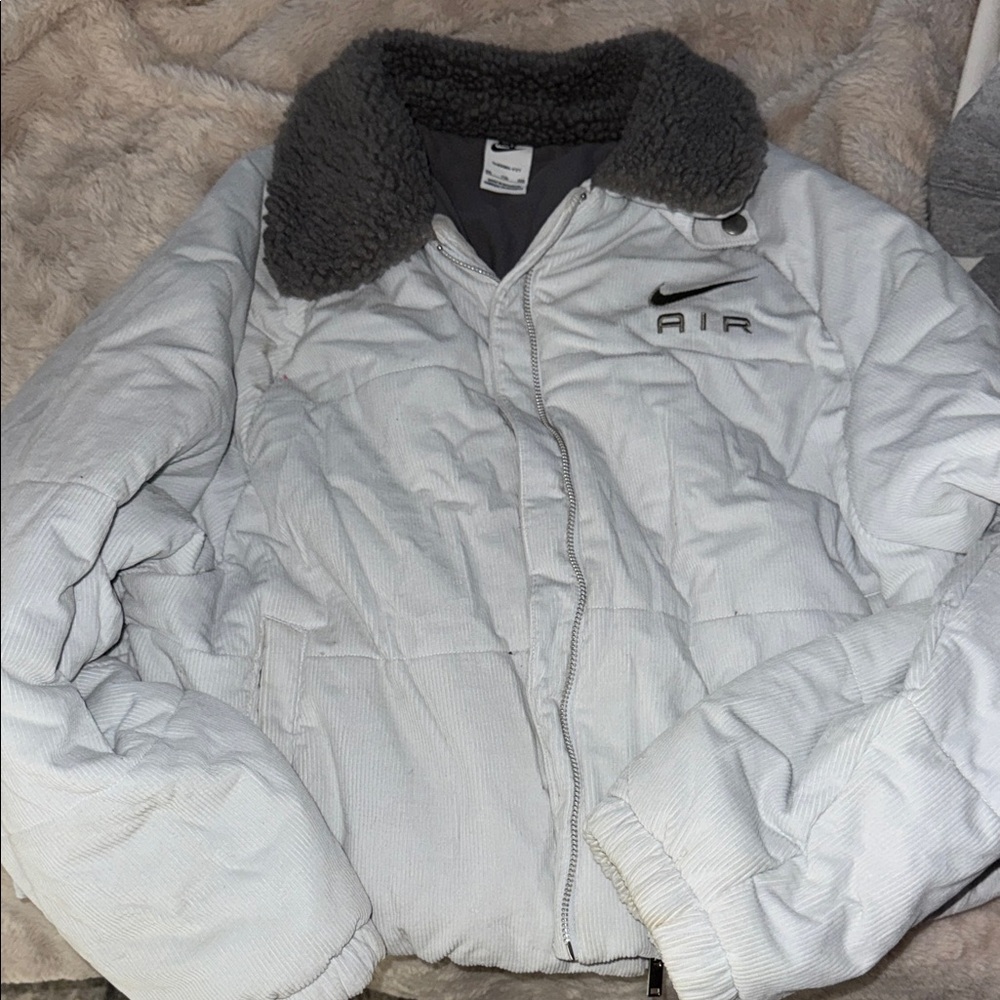 Nike Air Light Gray Puffer Jacket